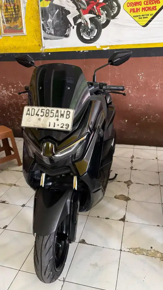 N MAX NEO S 2024