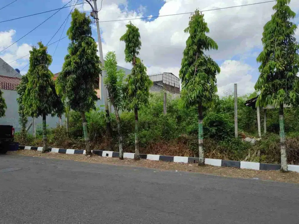 Dijual cepat Tanah Murah di bawah NJOP, lokasi Premium dekat Tugu Jogja & Mirota kampus