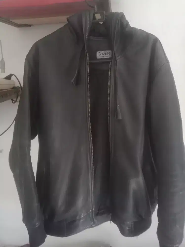 Jaket kulit hoody L