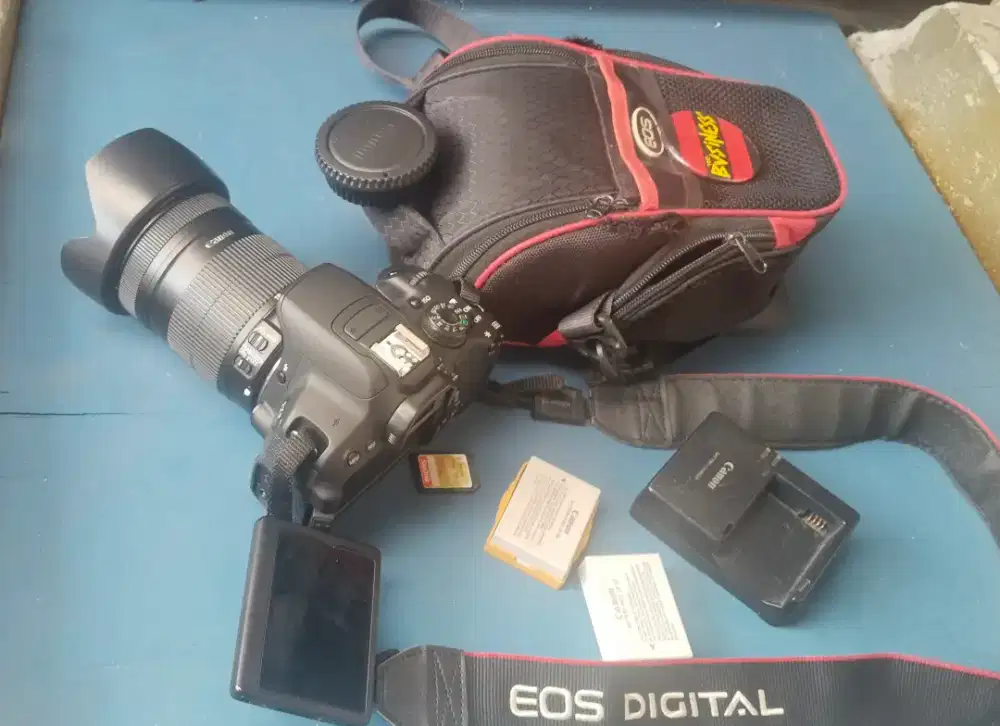 Canon 600D no vignette dan normal