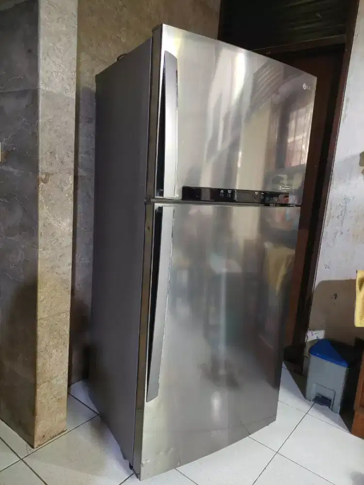 Di Jual Cepat Lemari Es ( Kulkas )