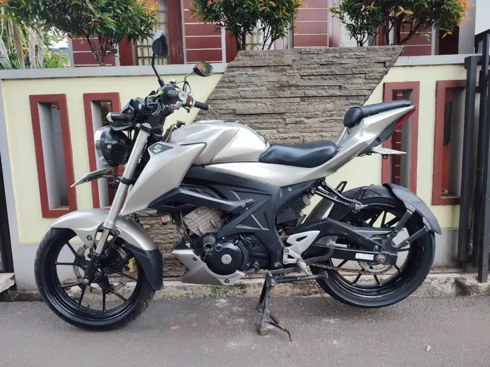 JUAL GSX S 150 TAHUN 2017