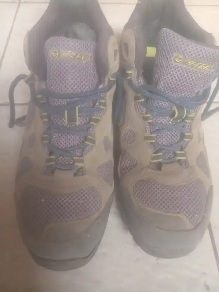 Jual sepatu gunung