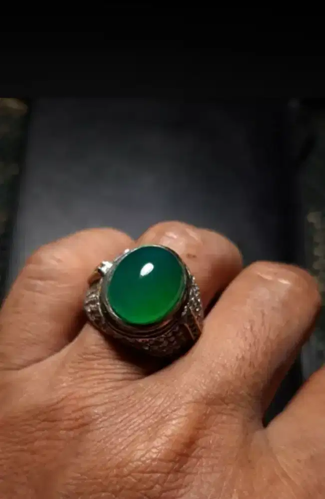 Batu bacan gulau hq