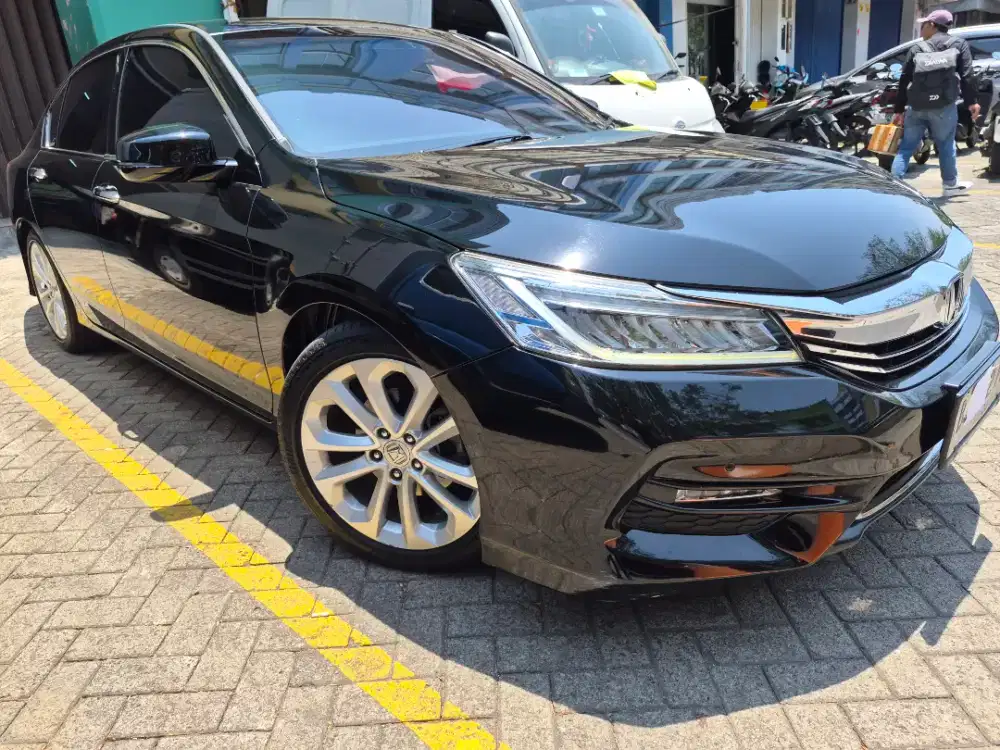 Honda Accord 2018 Bensin