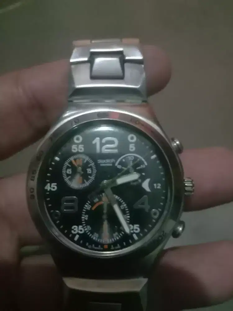 Jam tangan Swatch irony