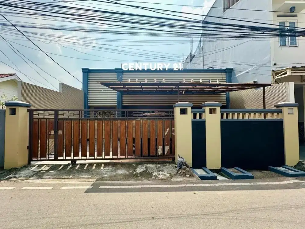 Rumah Brand New Hadap Selatan Di Jaksel Wt 19289