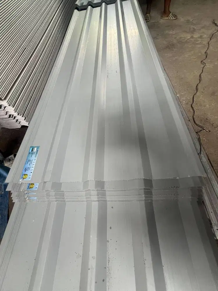 Atap UPVC Roofcold Double layer 860/830