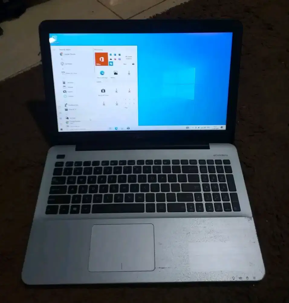 Asus Amd A9 Ram4 hdd 1tb
