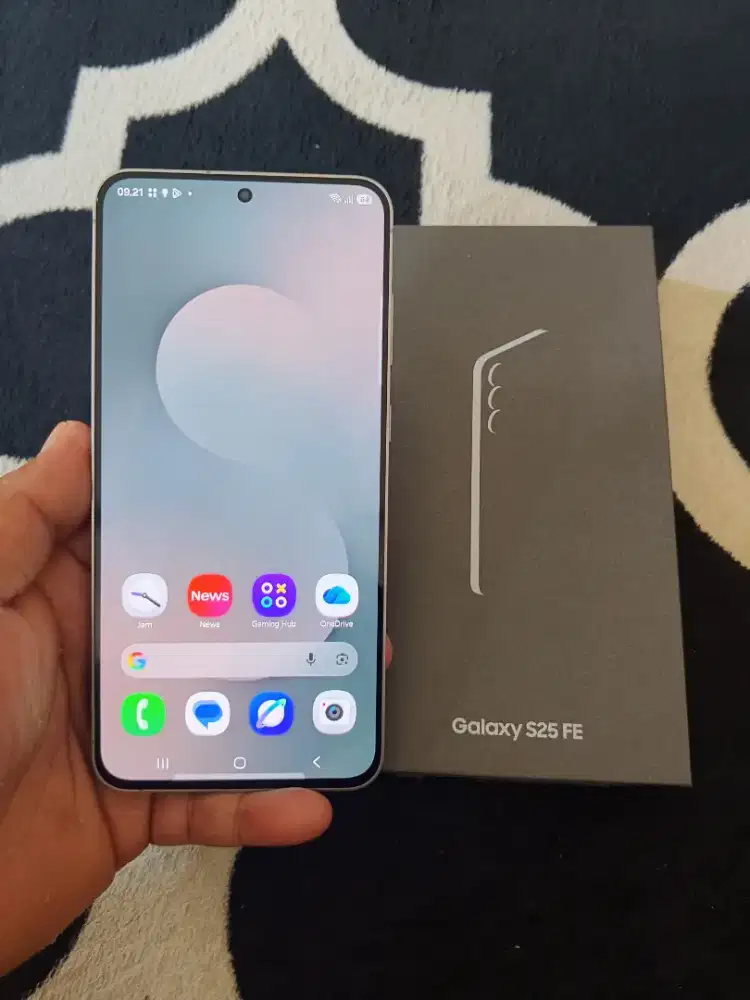 Samsung s25 FE 8/256