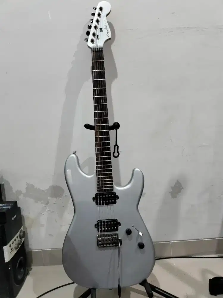 Gitar fender siap pakai
