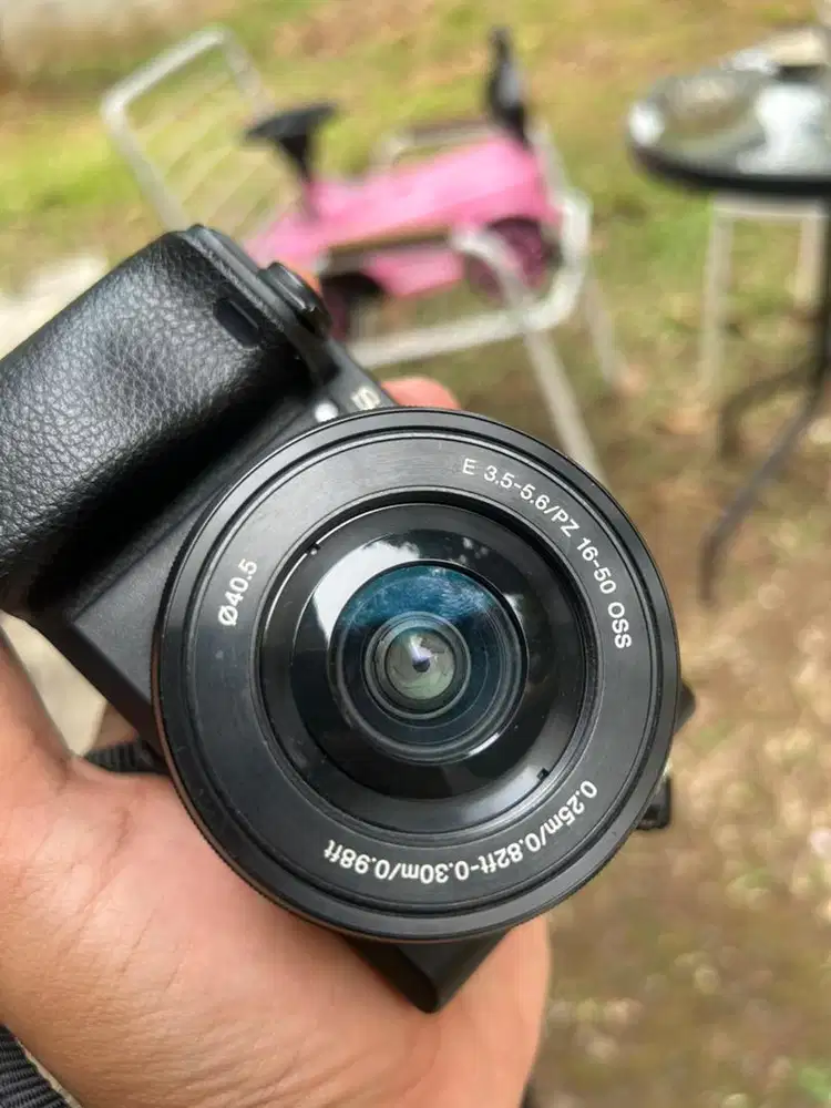 Sony a6300 + lensa kit
