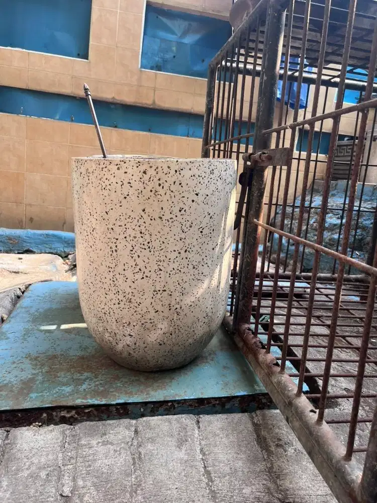 Pot tanaman diameter 30 cm