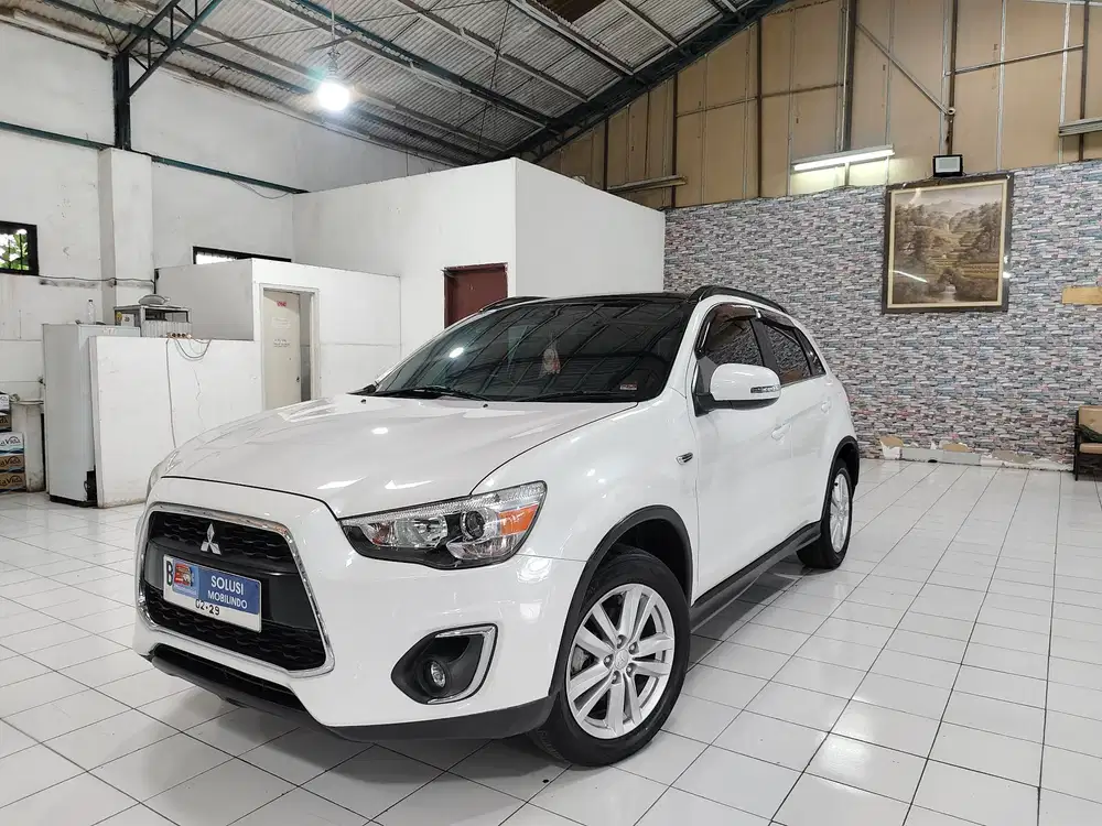 Mitsubishi OUTLANDER SPORT PX 2.0 Bensin AT 2017 Putih