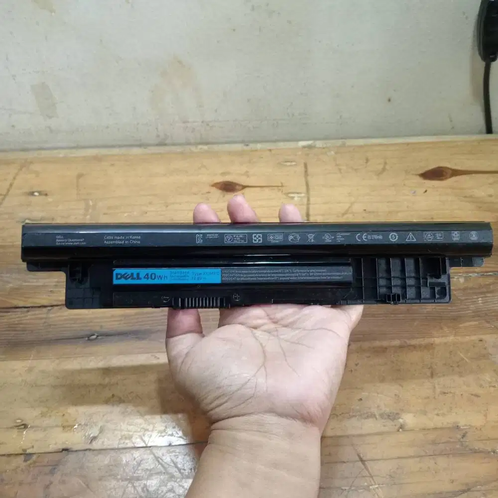 Baterai Dell Inspiron 14 Type XCMRD 40 Wh 14.8V Original