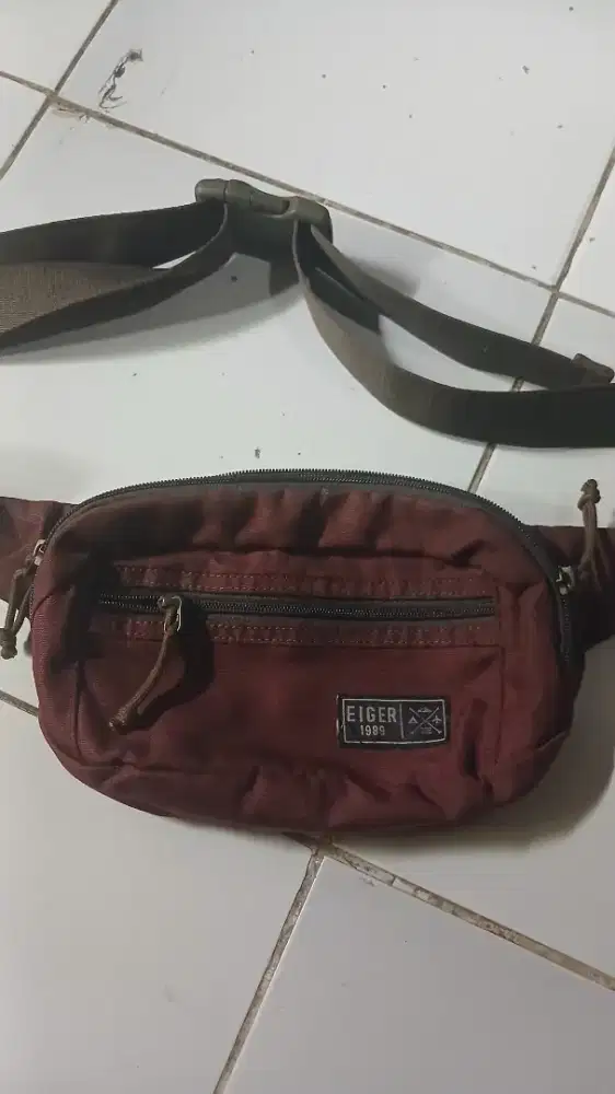 TAS SLEMPANG EIGER