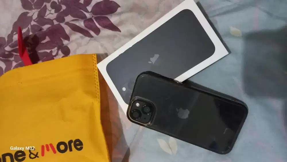 Iphone 13   128 gb  bh 90% IBox Fullset