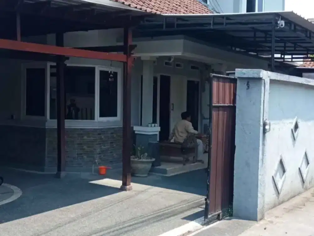 Dijual rumah 2 lantai Lokasi Pemogan Denpasar Selatan
