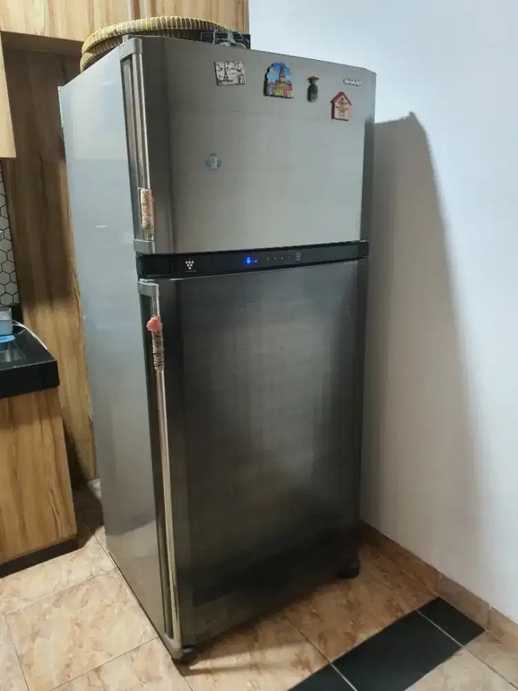 Kulkas 2 Pintu Sharp SJ-P851NLV