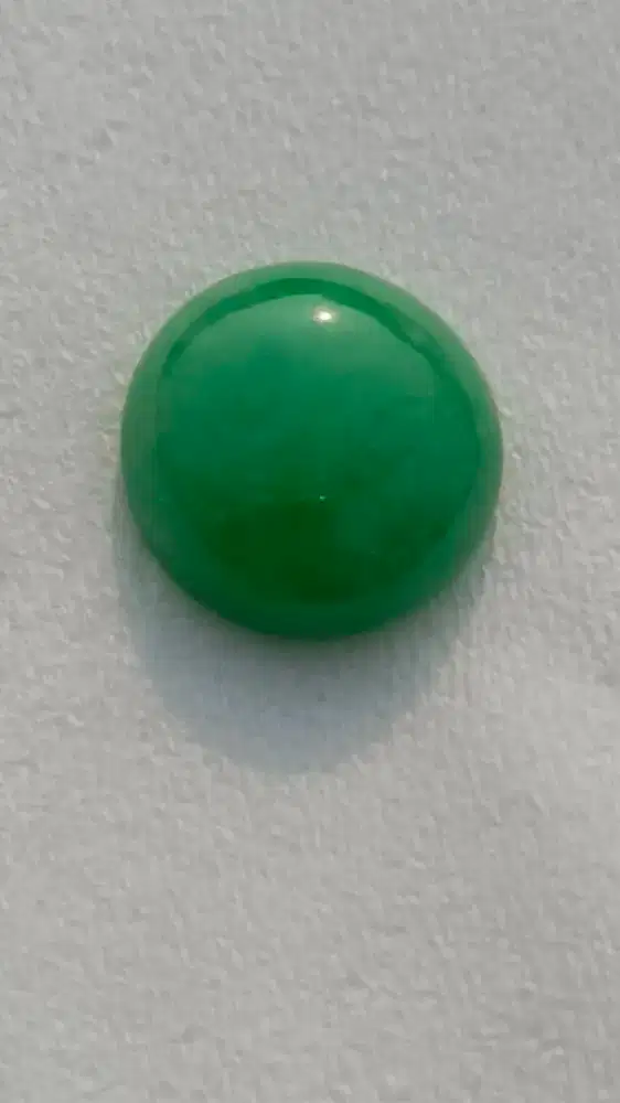 Jadeite Jade Burma Type A Dim 9,53X9,32X4,02mmX3,20Cts Certificate
