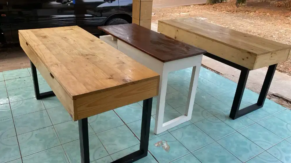 Meja Laci Kayu serbaguna