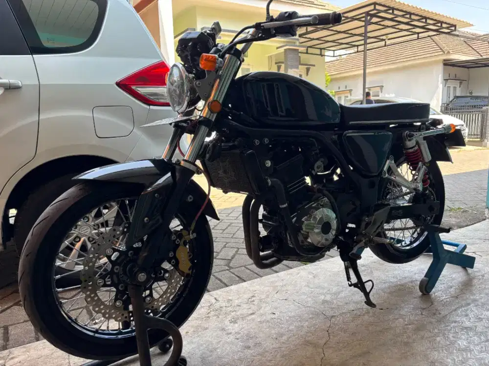 Ninja Z250Fi Custom CB