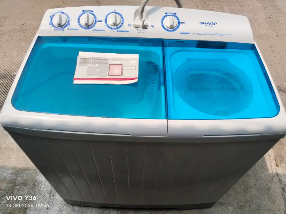 Di jual cepat mesin cuci 2 tabung sharp 14kg like new