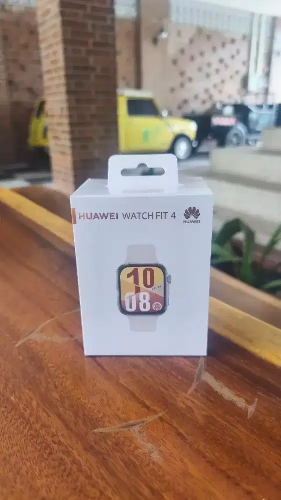 Huawei watch Fit 4 baru