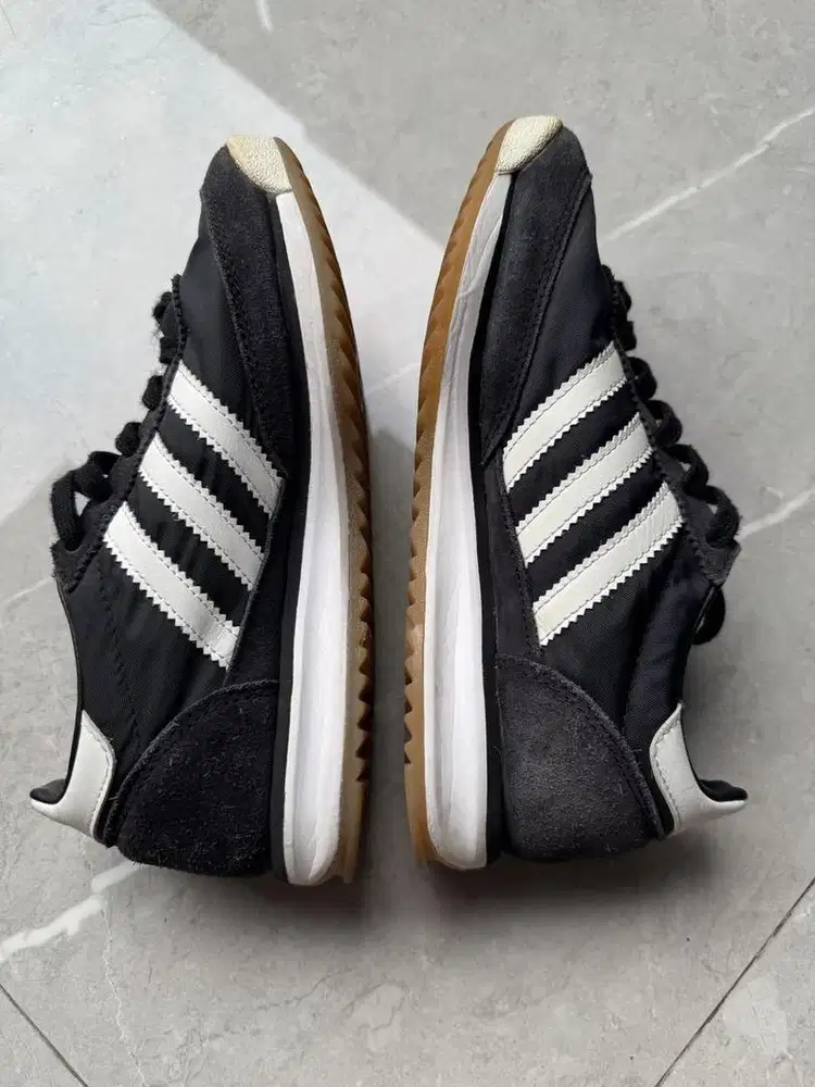 Sepatu Anak Adidas