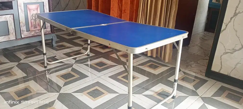 Meja jualan jumbo