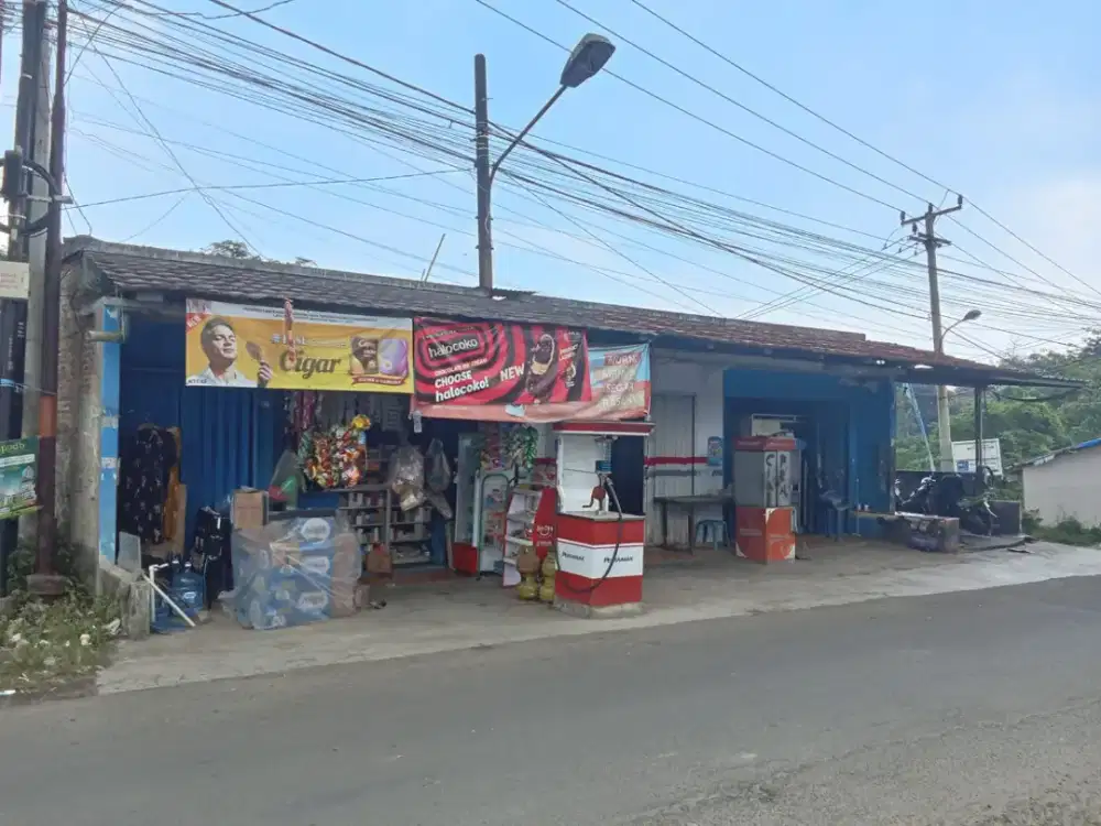 Rumah dan 3 ruko