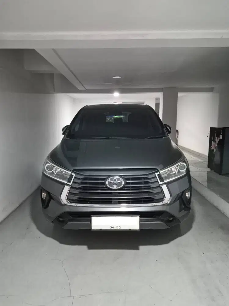 Toyota Innova V 2.0 AT 2021 – Kondisi Istimewa
