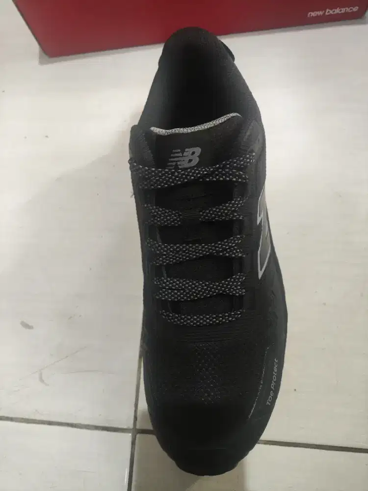 Sepatu NB Fresh Foam Cremorne EH