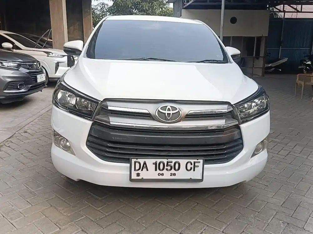 KIJANG INNOVA G 2018 MT PUTIH