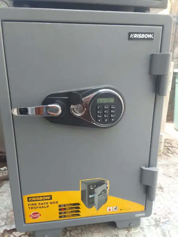 Jual brankas digital Merk krisbow