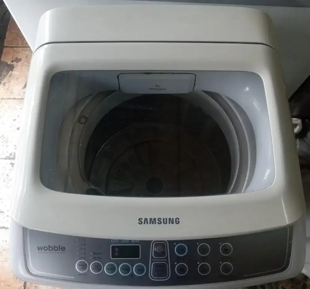 Mesin cuci top loading Samsung 8kg