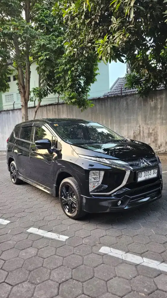 Xpander 1.5 Sport Matic [ KM 16rb]