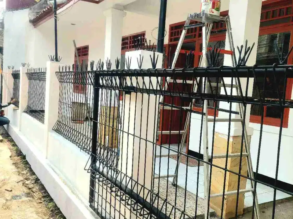 RUMAH BARU RENOV JALAN UTAMA, DKT GATEWAY APARTMENT, BS UNTUK KANTOR PERTAHUN.