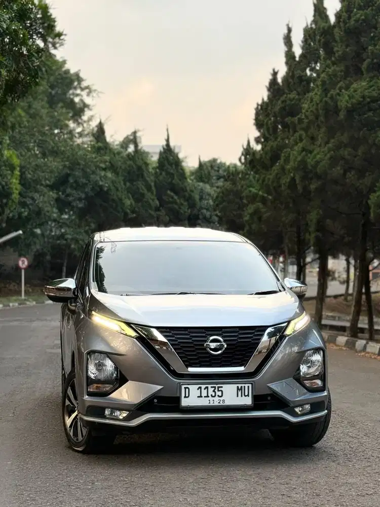 Nissan Livina VL Automatic th 2019