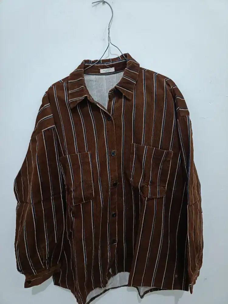 Baju atasan wanita