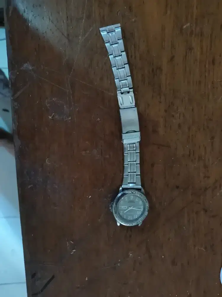 Jam tangan florelli