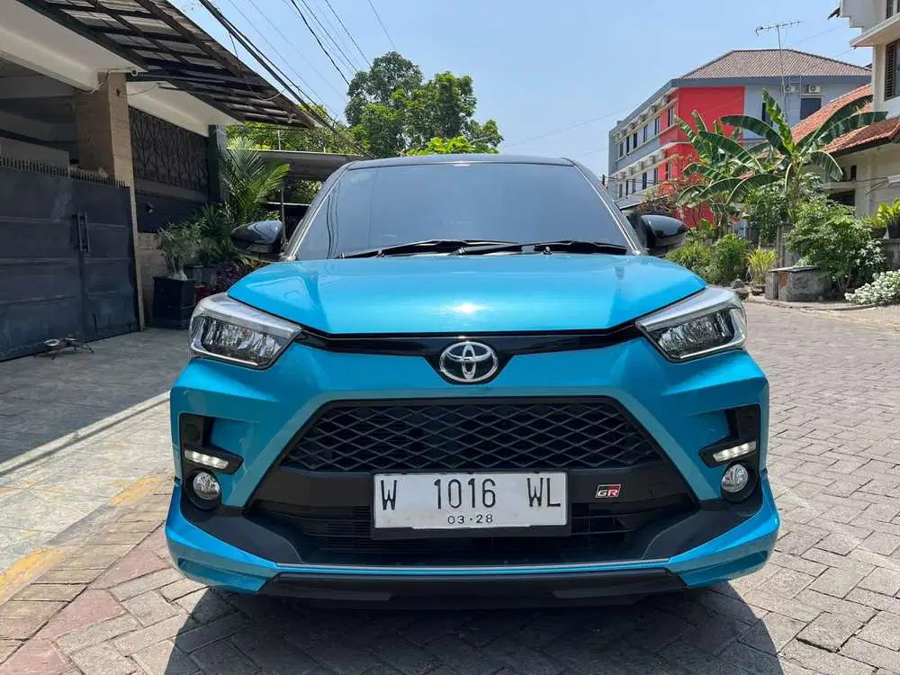DP 30 JT TOYOTA RAIZE 1.0 TURBO GR SPORT ( TWO TONE ) MATIC / AT 2023