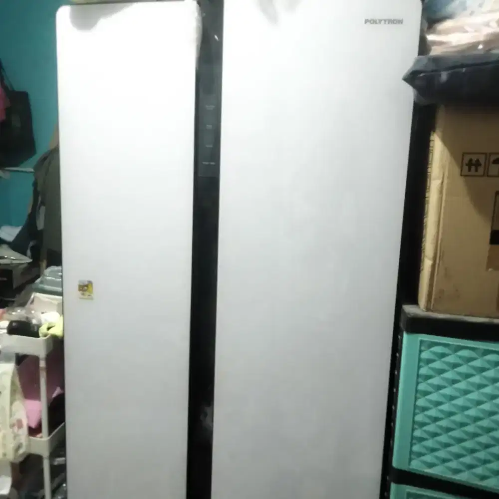 Kulkas Polytron 2pintu