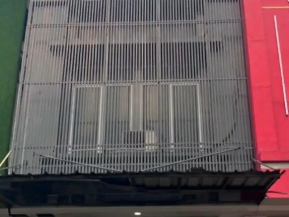 Dijual Ruko 3 Lantai Tol Boulevard BSD - Lokasi Sangat Ramai dan Siap Huni