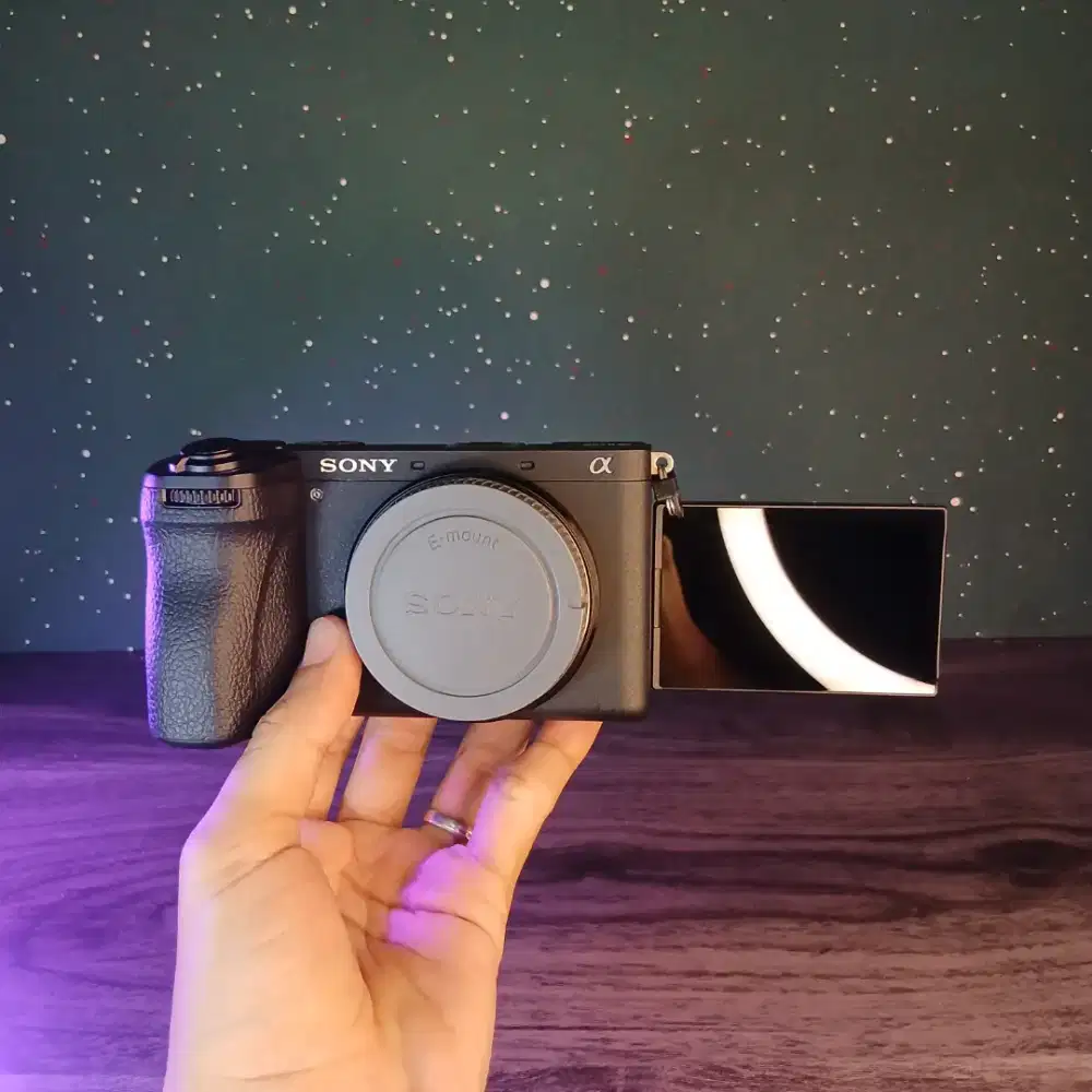 !!LIKE NEW!! SONY A6700 BLACK NOIR FULLSETBOX BODY ONLY