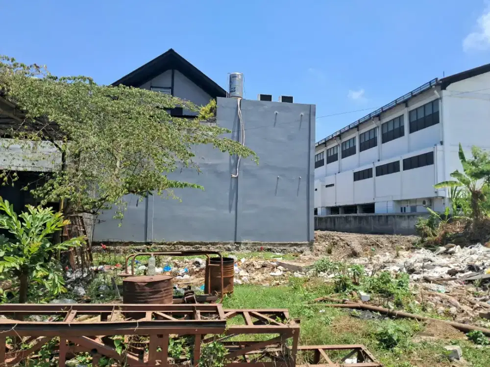 Jual tanah kosong bisa beli setengah di Jl Labak Pura Demak Denpasar