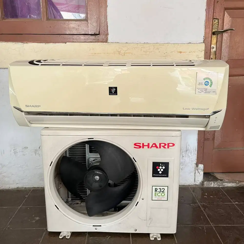 AC Sharp 1/2 PK Plasma R32