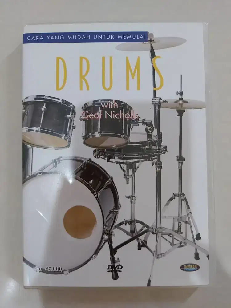 Memulai bermain drum.