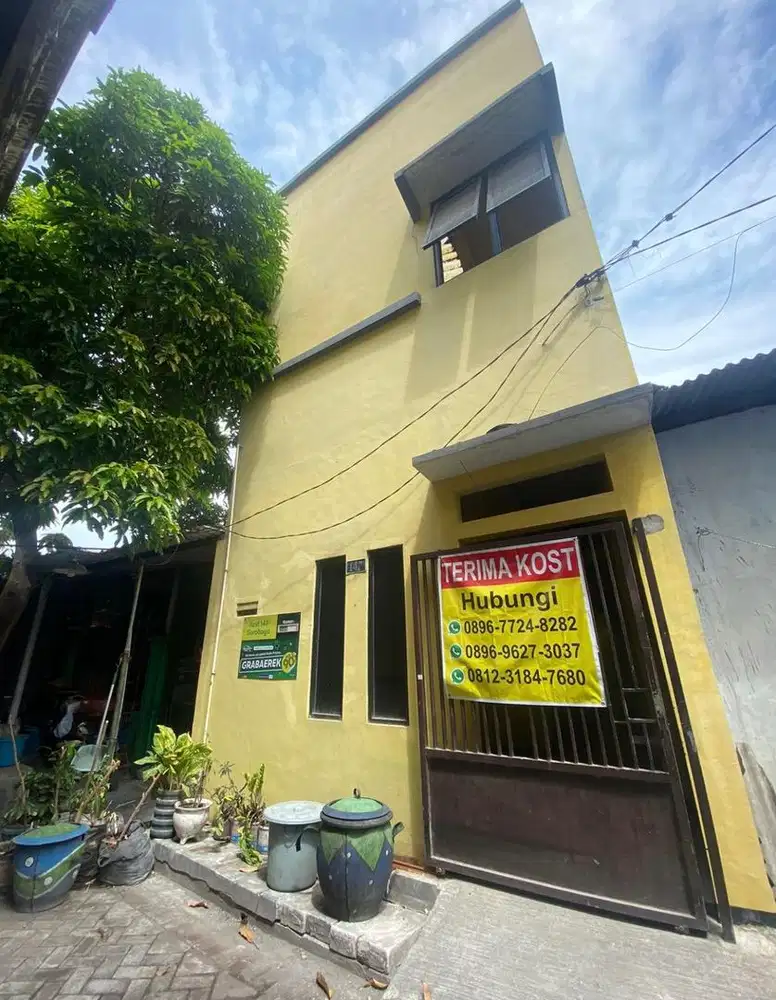 Jual Rumah Kos-Kosan Aktif Lokasi Strategis MERR rungkut
