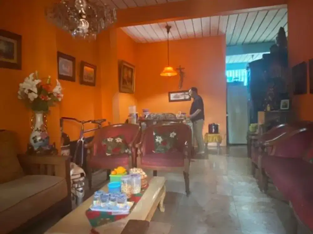 Di Jual cepat rumah Dalam komplek Rawamangun Jakarta Timur